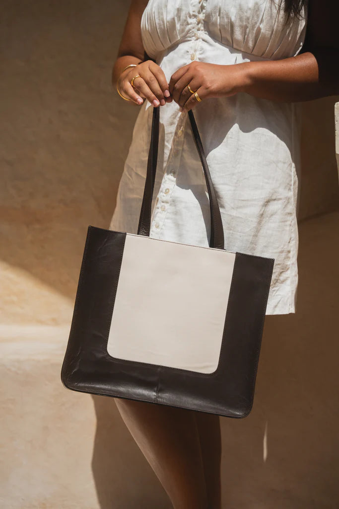 Petra Tote Bag By Hobo & Hatch -Cocoa