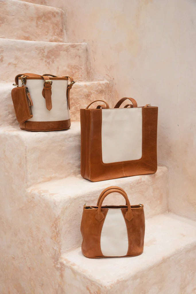 Petra Tote Bag By Hobo & Hatch - Chestnut Antq